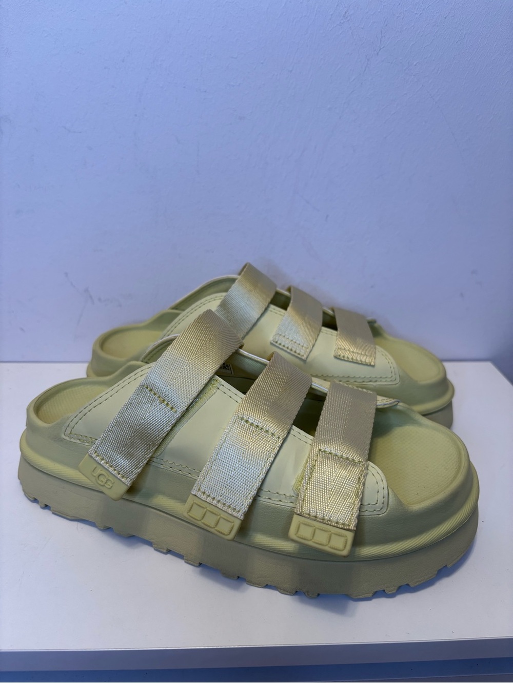 UGG women’s goldenglow green Yellow Slide Sandals 8 - Picture 2 of 10